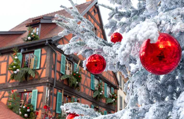 RENGARENK VE IŞILTILI: NOEL PAZARLARI